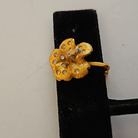 RDH Hibiscus Rhinestone & Goldtone Clip-on Earrings - Picture 3 of 7